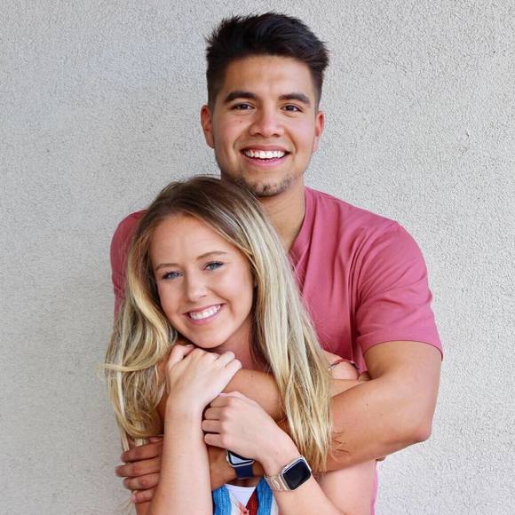 Meet your Posher, Lindsey - Picture 1 of 1